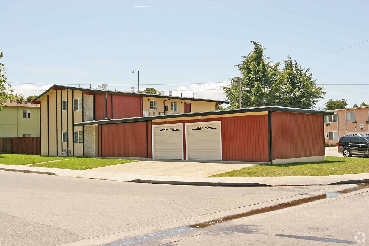 1100 Ringwood Ave, Menlo Park, CA 94025 Apartments in Menlo Park, CA