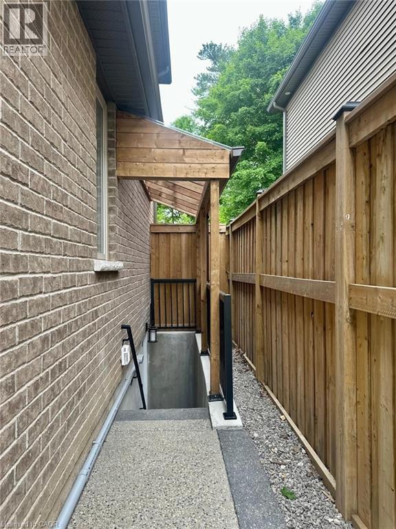 Photo du bâtiment - 47 Elmbank Trail