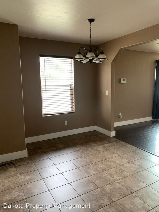 Foto del edificio - 2 br, 2.5 bath House - 21 8th St NW