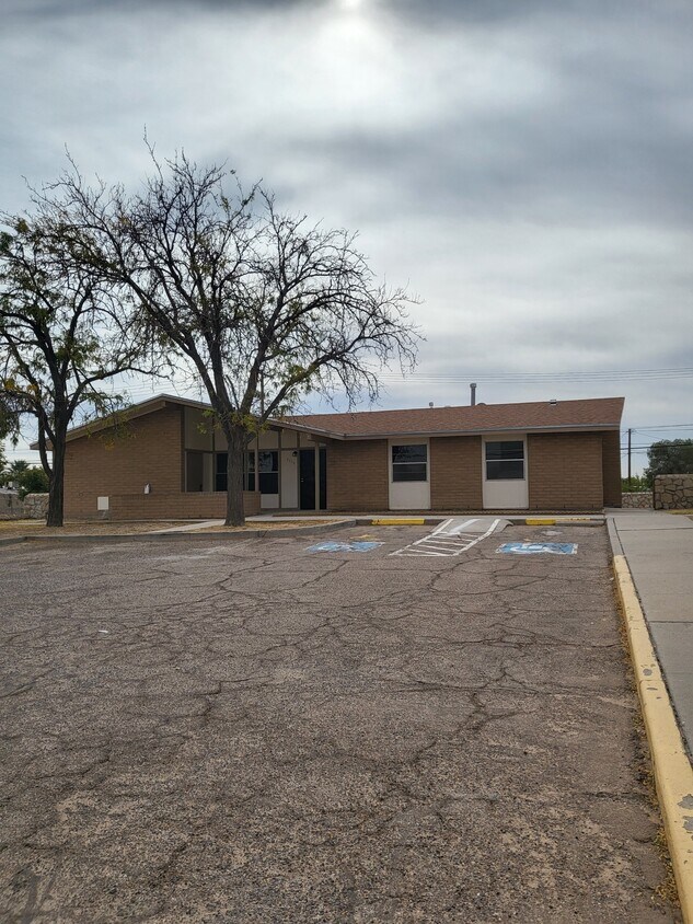 Foto principal - 5310 Blanco Ave