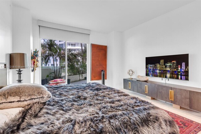 Foto del edificio - 218 SE 14th St