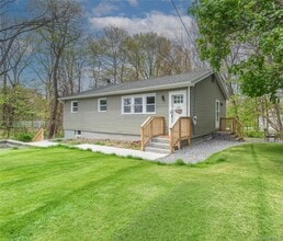 Building Photo - 55 Elk Rd