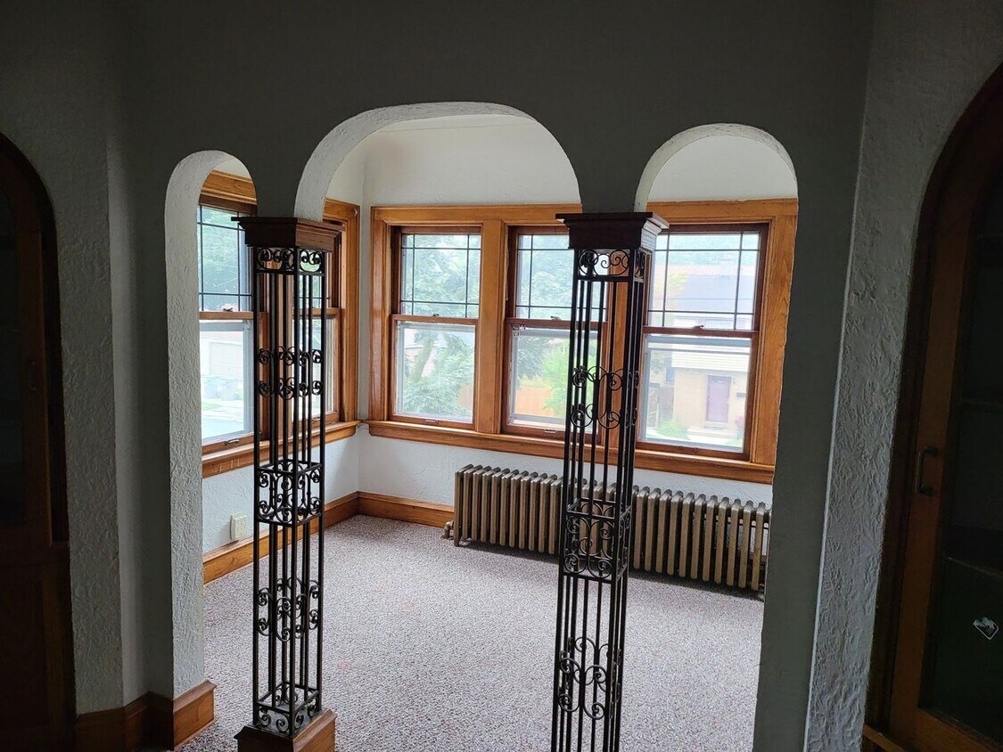Foto principal - 2775-2777-2777 N 61st St
