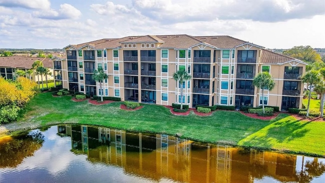Foto del edificio - 7015 River Hammock Dr