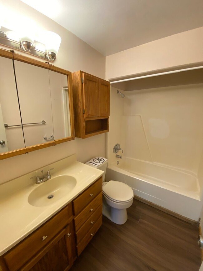 1512 Quail Trail, Huntertown, IN 46748 House Rental in Huntertown, IN