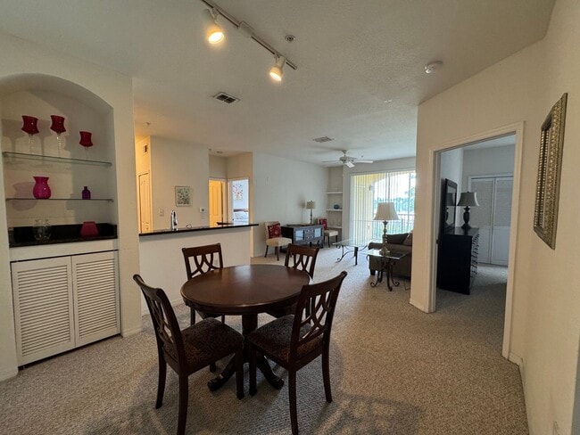 Building Photo - 2-Bed, 2-Bath Condo with Water View – Firs...