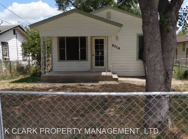 Primary Photo - 2 br, 1 bath House - 8714 LUDTKE AVE