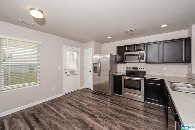 Building Photo - 631 Kincaid Cove Ln