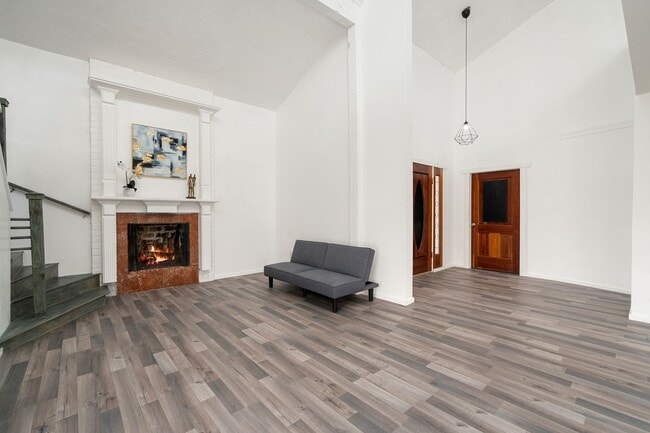 Building Photo - 10731 Sageberry Dr