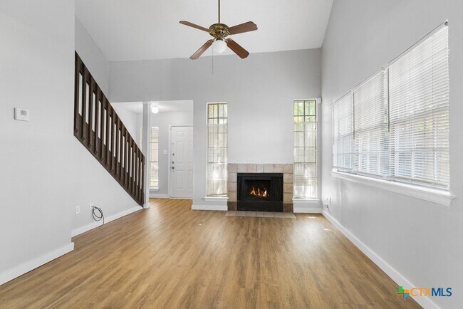 Building Photo - 6714 Windsor Hollow Dr