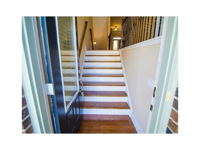 Foto del edificio - 2048 Cobblestone Cir NE