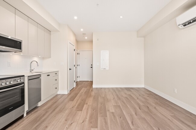 Photo du bâtiment - 45511-45511 Campus Dr