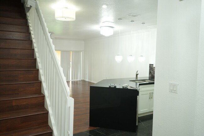 Foto del edificio - 540 St Michelle Way