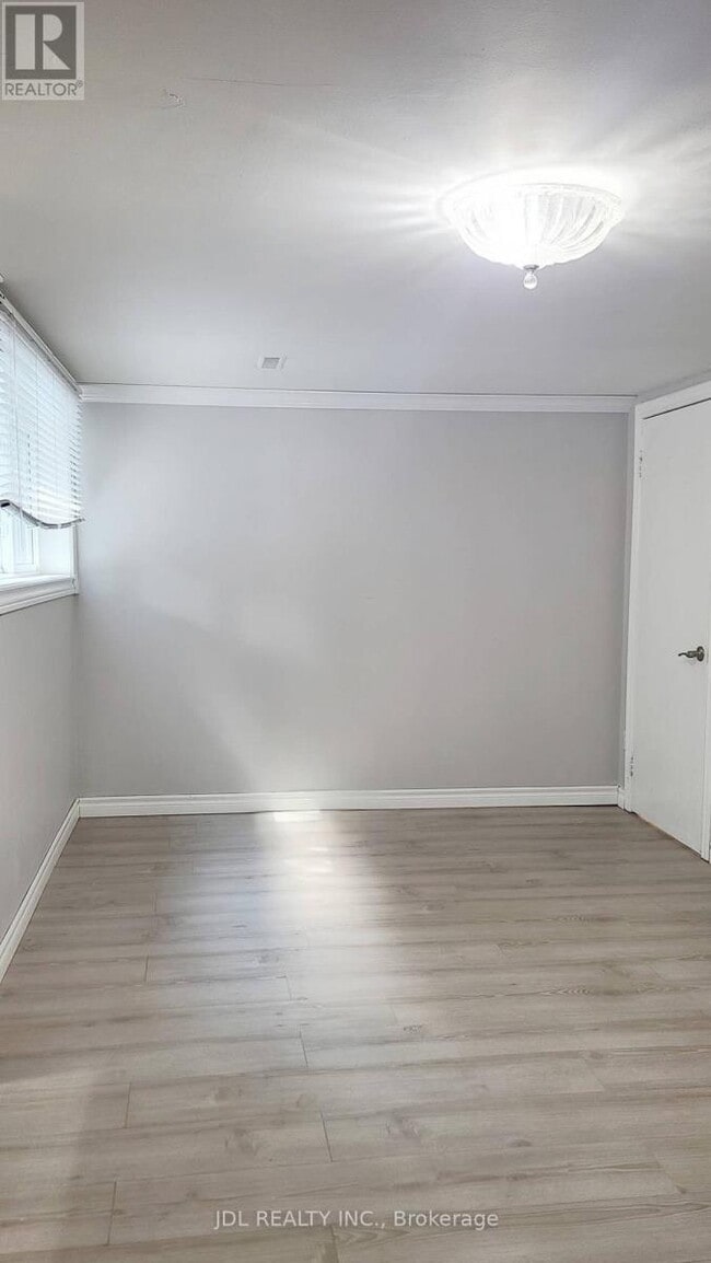 Building Photo - 75 Mintwood Dr