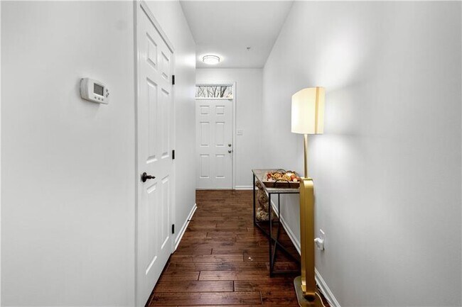 Foto del edificio - 294 Maple Ridge Dr