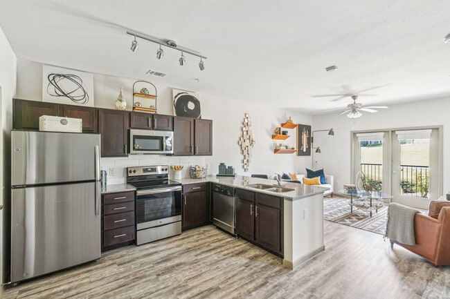 Enclave Falcon Pointe apartments — community photo - Enclave Falcon Pointe