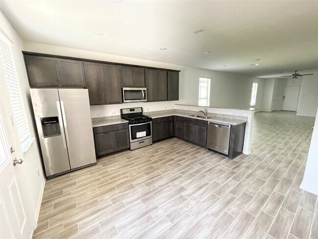 Building Photo - 25564 Northpark Palm Dr