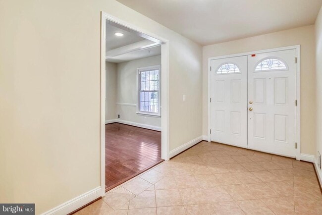 Building Photo - 11834 Goya Dr