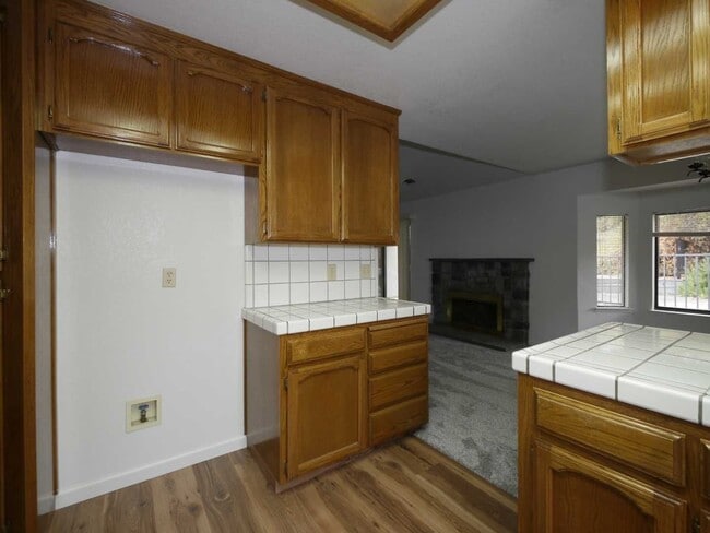 Foto del edificio - 110 Detert Ln