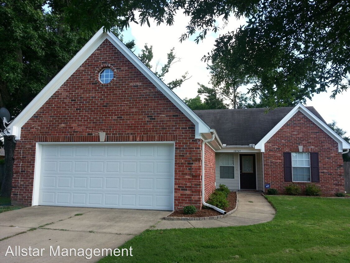 Primary Photo - 3 br, 2 bath House - 10745 Ridgefield Drive