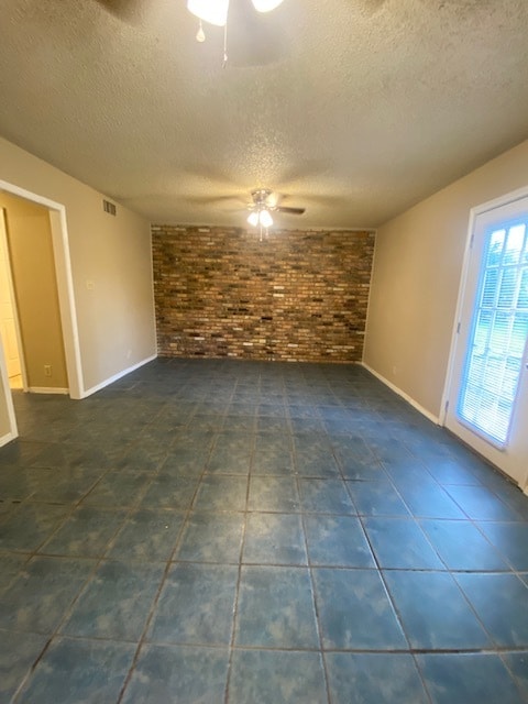Building Photo - 605 Zoe Cir