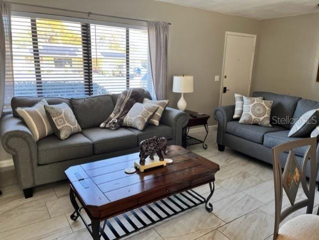 Building Photo - 22497 Glen Ave