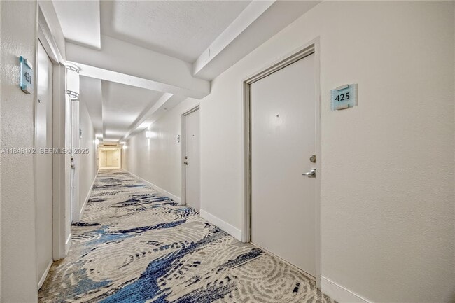 Building Photo - 3001 S Ocean Dr