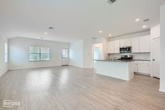 Foto del edificio - 1228 Treehouse Ln