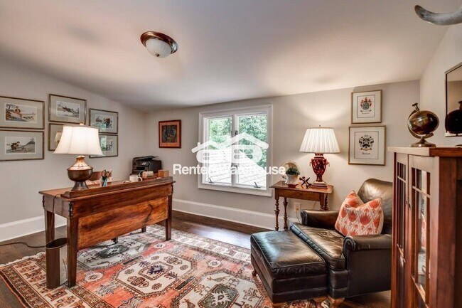 Foto del edificio - 3776 N Stratford Rd NE