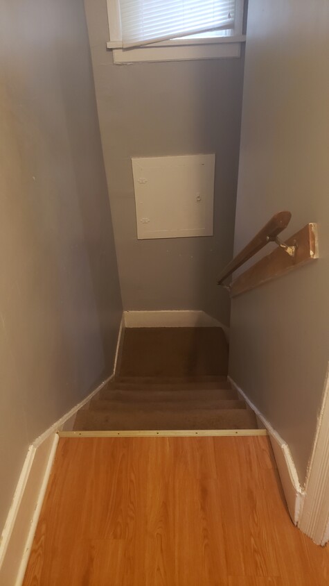 Primary Photo - 162 Flanders St