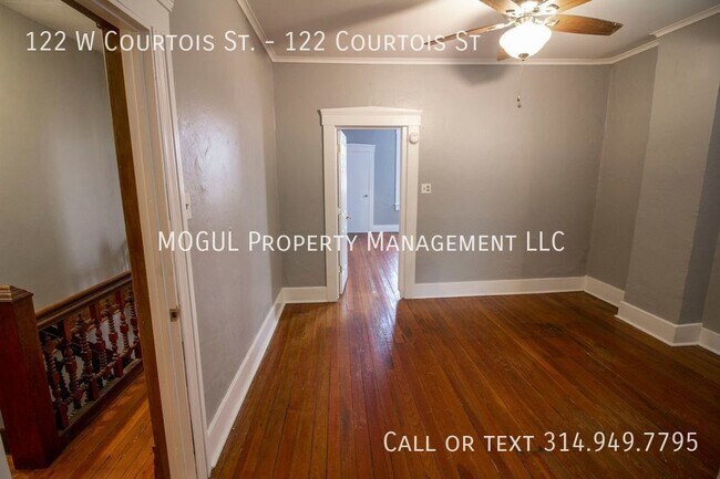 Foto del edificio - HUGE HOUSE with 2 Full Bathrooms!  ***HOLI...