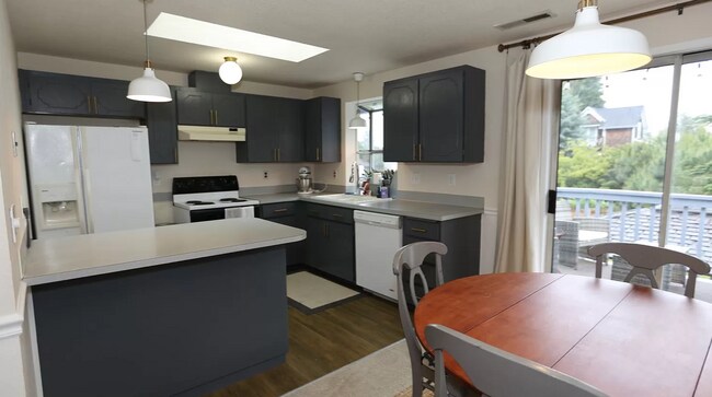 Foto del edificio - 3743 N Bennett St
