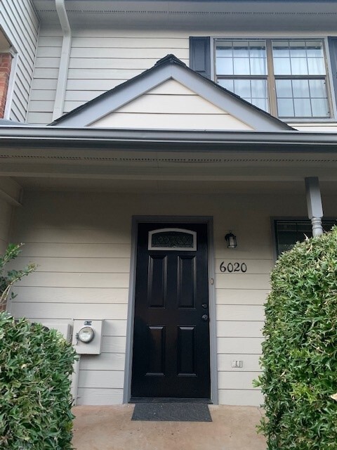 Front door - Welcome home! - 6020 Sand Wedge Cir