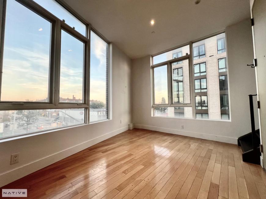 Primary Photo - 3 bedroom in Brooklyn NY 11222