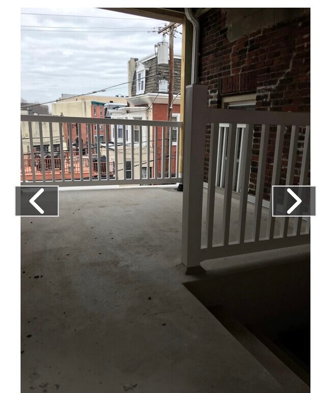 Foto del edificio - 3901 Baring St