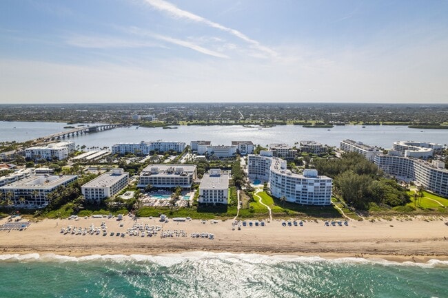 Foto del edificio - 2784 S Ocean Blvd