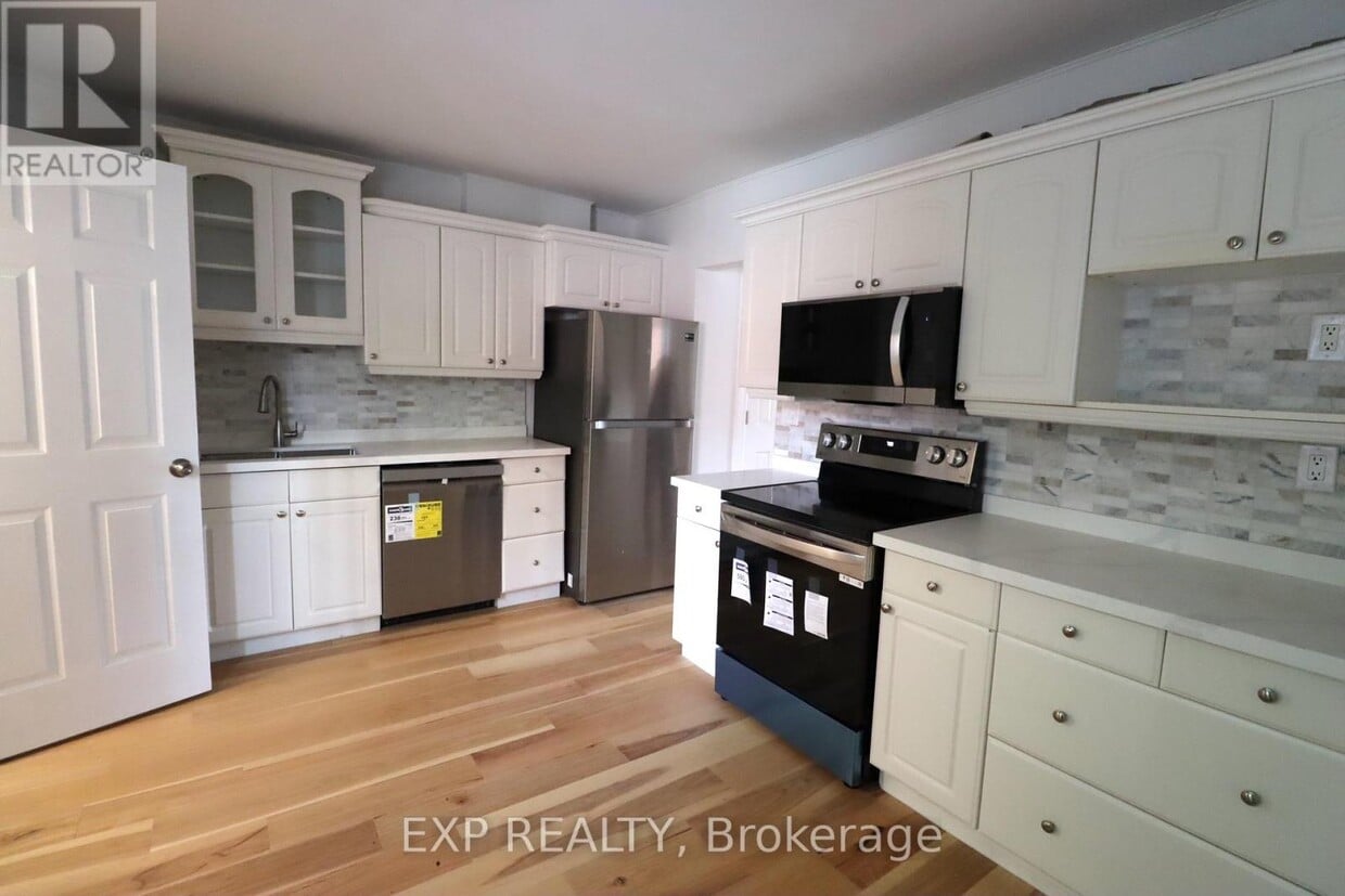 Photo principale - 342 EGLINTON Ave