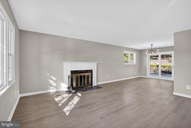 Building Photo - 5307 Kepler Ln