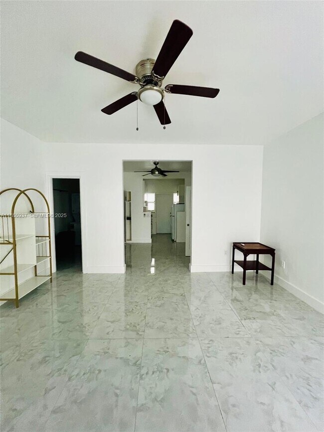 Foto del edificio - 1606 Jefferson Ave