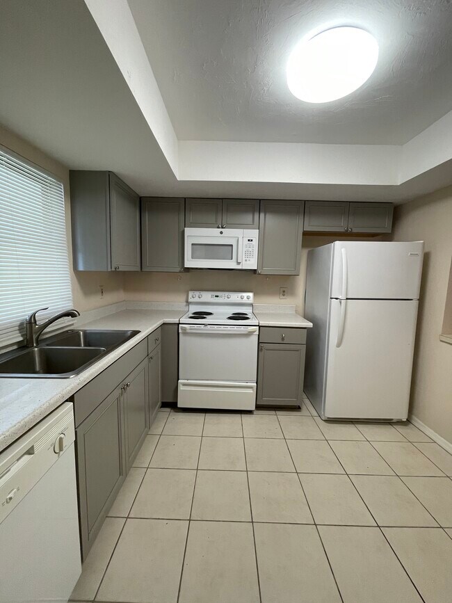 Photo - 28181 Pine Haven Way House