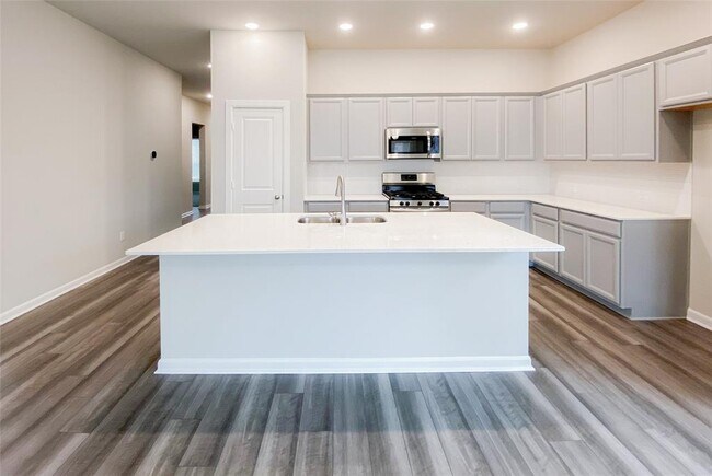 Foto del edificio - 2810 Chestnut Oak Cir