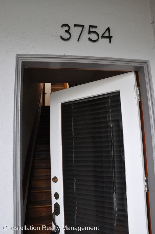 Foto del edificio - 3750 4th Ave