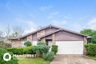 Building Photo - 15614 Fall Briar Dr