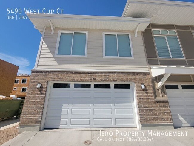 Building Photo - 5490 Cup Ct