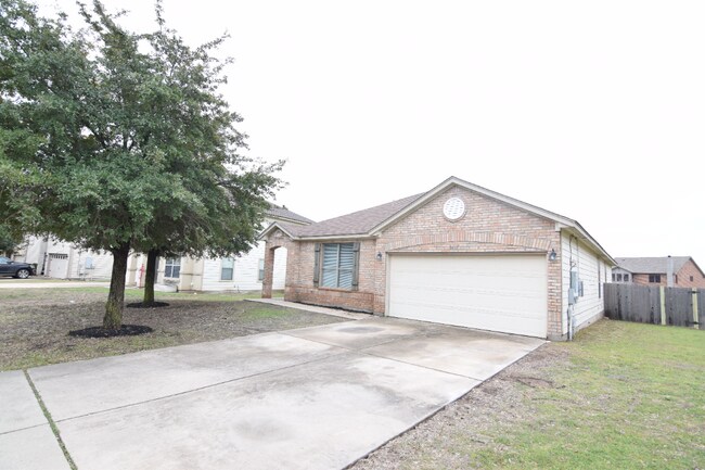 Foto del edificio - 8415 Sunset Canyon Dr
