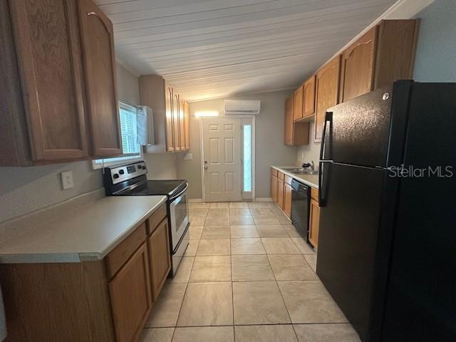 Building Photo - 2020 Bradley Dr