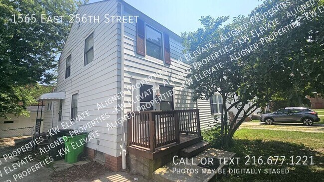 Building Photo - 1565 E 256th St