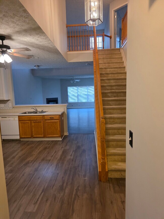 Foto del edificio - 9268 Tournament Dr