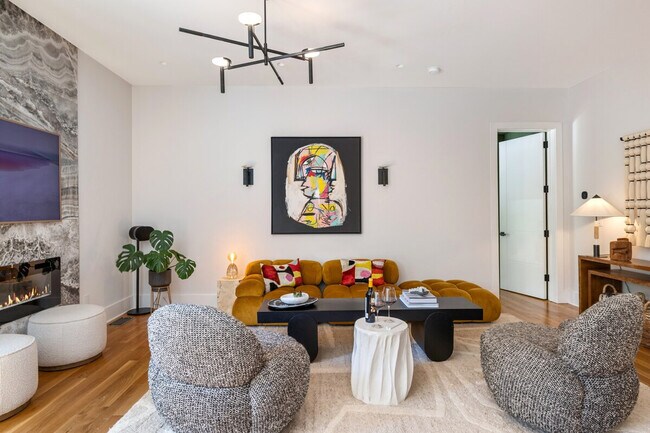 Foto del edificio - 4235 Raney Way