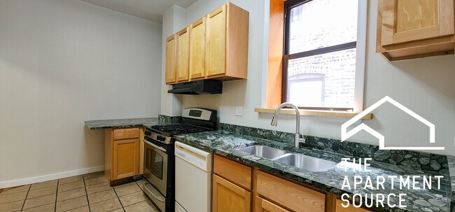 Foto del edificio - 4311 N Sheridan Rd